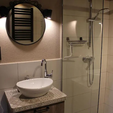 Semesterbostad Gorczanskie Sauna Łopuszna