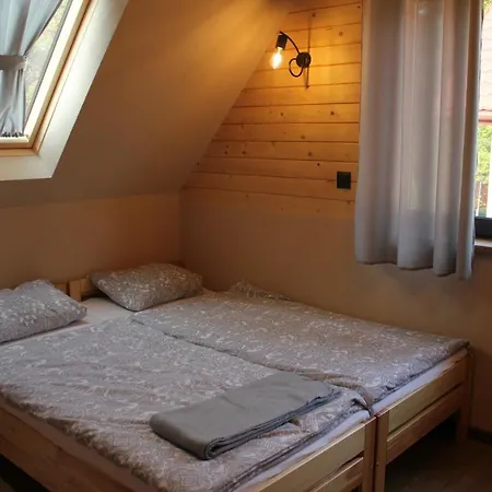 Semesterbostad Gorczanskie Sauna Łopuszna